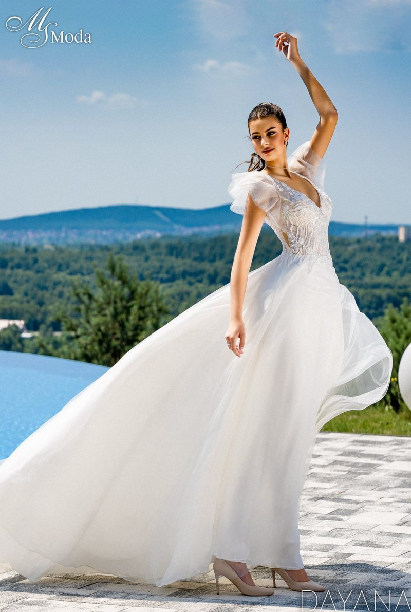 Brautkleid von MS Moda zu finden in Leidersbach bei K.S. Top Dress